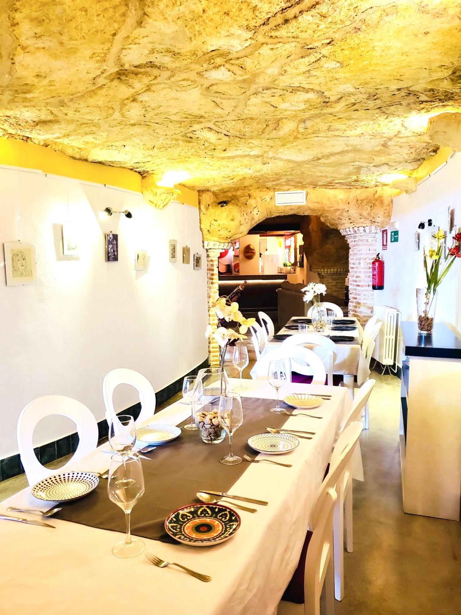 Casa Rural Cueva El Nido Casas de Fernando Alonso Dış mekan fotoğraf